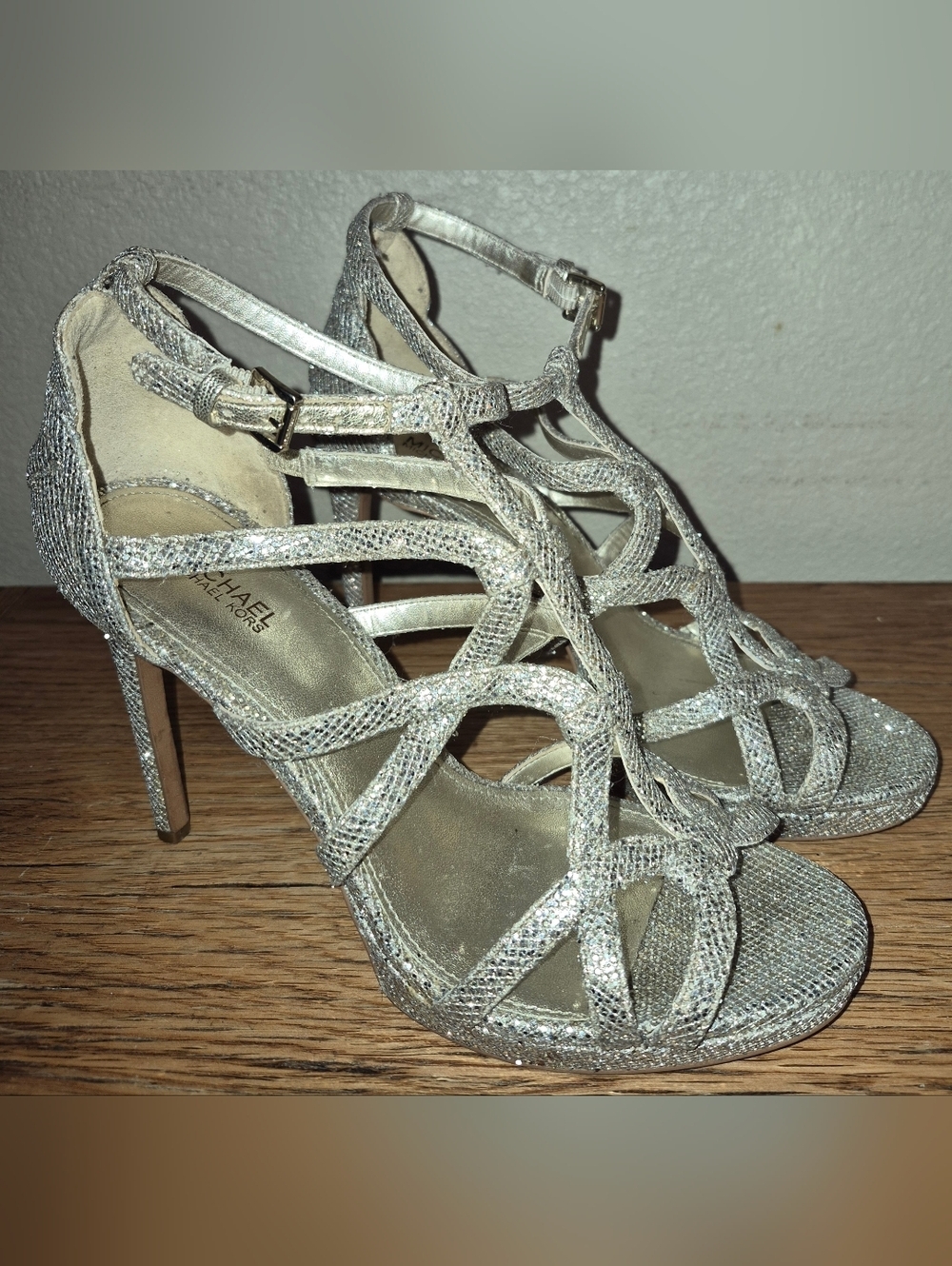 MICHAEL Michael Kors T-strap Sandra Platform Caged Dress Sandals Size 8.5M